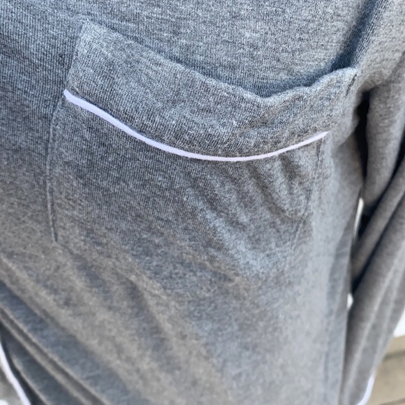 Ugg PJ top size small - Picture 3 of 4